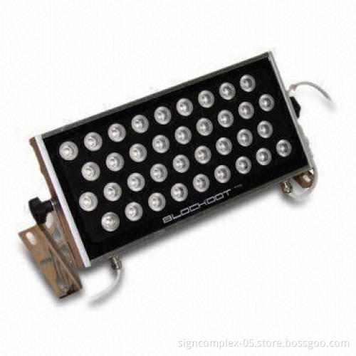 LED Wall Washer with 20m Projection Distance, 24VDC Working Voltage and 45W Power Consumption